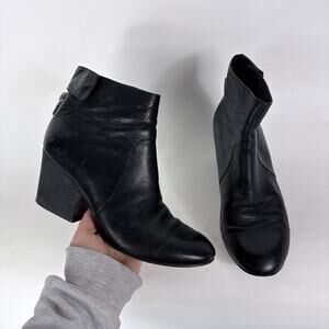 Eileen Fisher Harris Tumbled Booties Women's 8 Black Leather Back Zip Block Heel